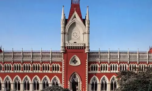 Calcutta HC stays order allowing CPI(M) bookstall in Bongaon Calcutta HC stays order allowing CPI(M) bookstall in Bongaon