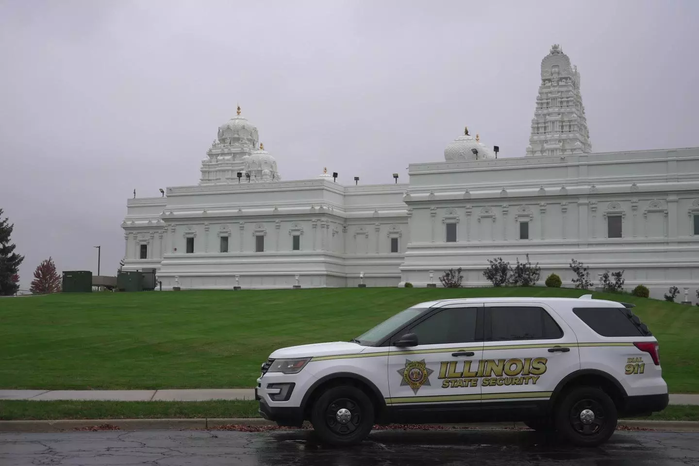 Fear Grips Indian Diaspora After US Temple Attack Fear Grips Indian Diaspora After US Temple Attack