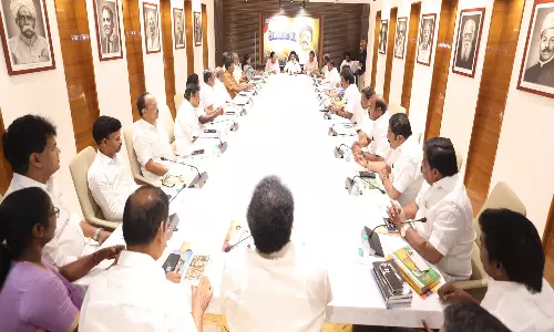 DMK MPs Meet Demands For CECs Removal Over SIR Row DMK MPs Meet Demands For CECs Removal Over SIR Row