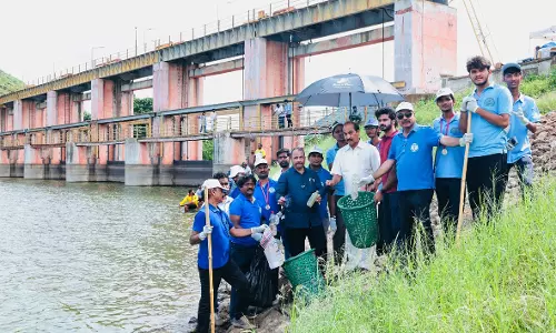 Volunteers Clean Up Meghadrigedda Reservoir, Pledge Monthly Drives Volunteers Clean Up Meghadrigedda Reservoir, Pledge Monthly Drives