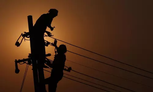 Power Cuts Disrupt Dasara Festivities In Warangal