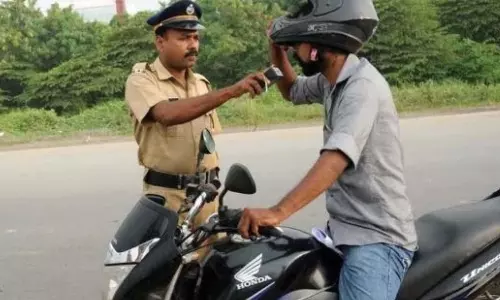 6,199 Booked for Drunk Driving in Keralam Police Drive