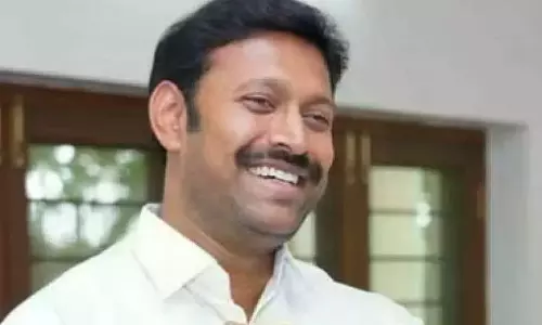 Avinash Reddy Complains To SEC Against Pulivendula DSP Avinash Reddy Complains To SEC Against Pulivendula DSP