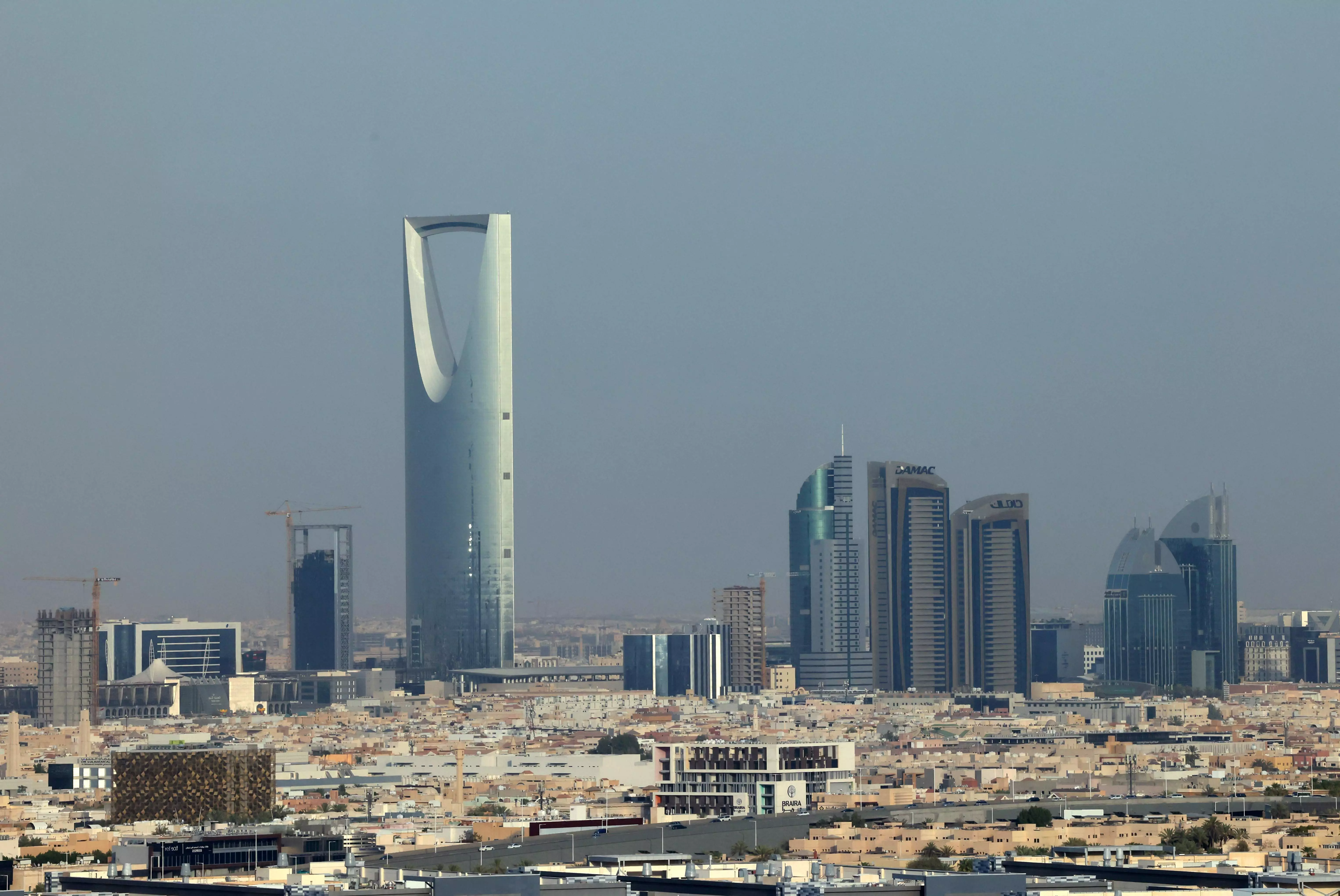US Issues Middle East Security Alert Amid Iran Strike Fears US Issues Middle East Security Alert Amid Iran Strike Fears