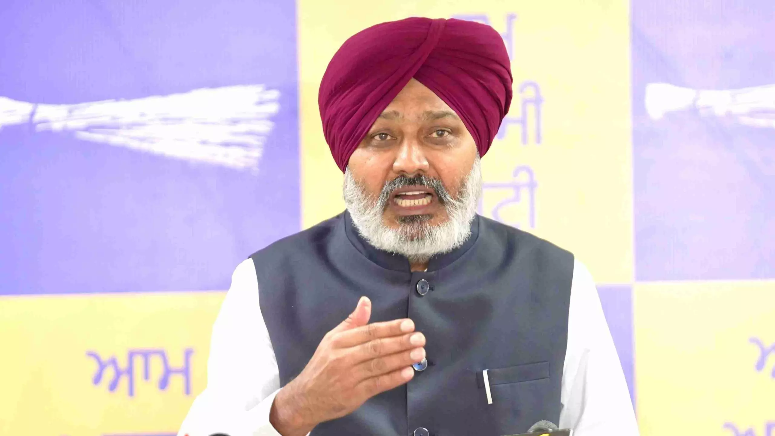 Cheema Says Amit Shah Must Answer for Gangsterism, Extortion, Drug Trafficking Cheema Says Amit Shah Must Answer for Gangsterism, Extortion, Drug Trafficking