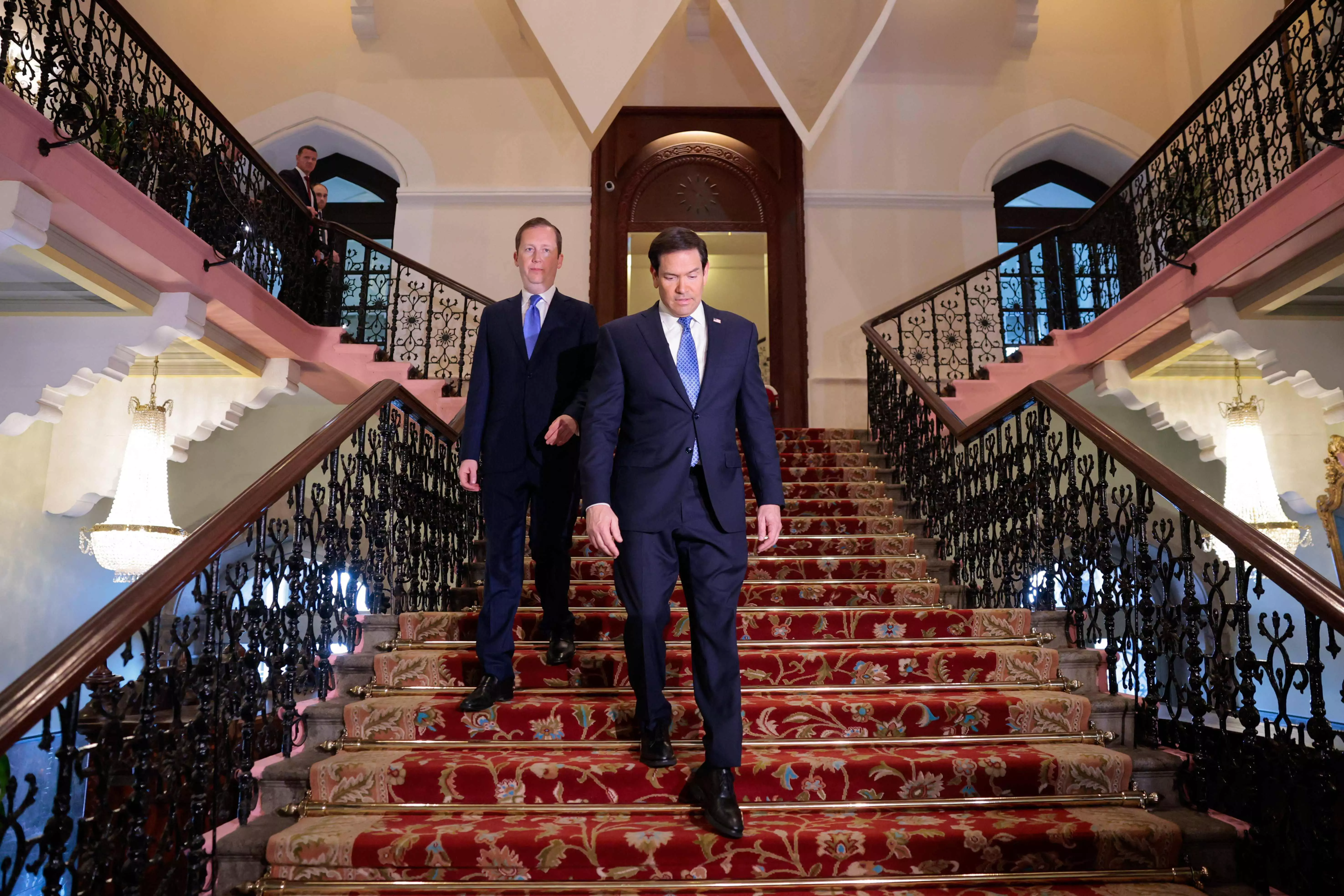 Rubio Pays Tribute to 26/11 Victims at Mumbai’s Taj Mahal Palace Hotel Rubio Pays Tribute to 26/11 Victims at Mumbai’s Taj Mahal Palace Hotel