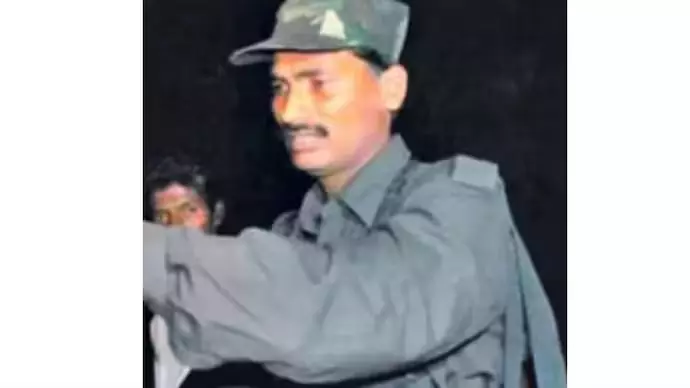 No Relation With Any Political Party: Devji No Relation With Any Political Party: Devji