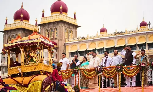 Mysuru Dasara Concludes: Jamboo Savari, Tableau Enjoyed by Thousands