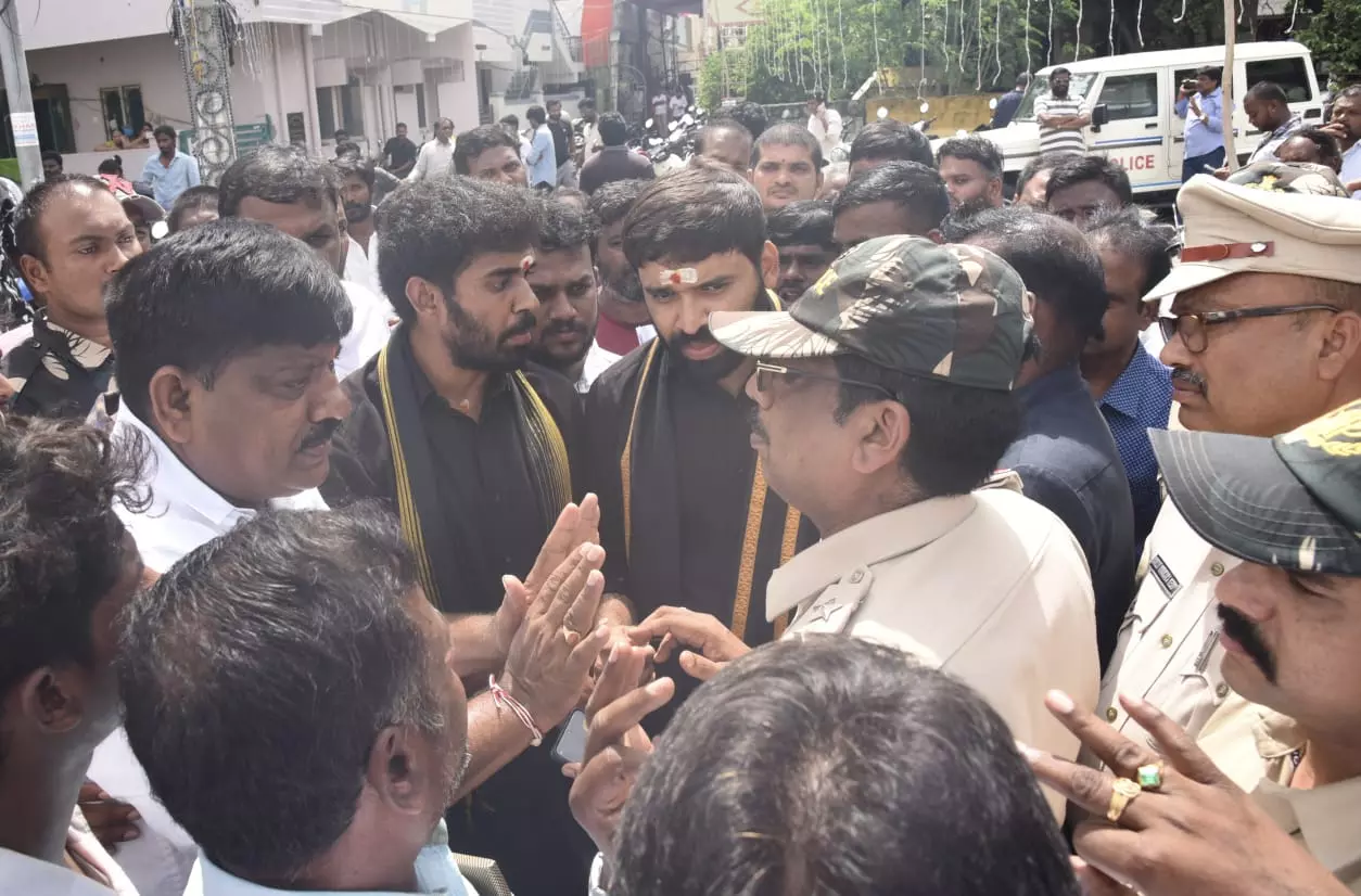 Andhra Local Body Polls: YSRCP Alleges Violence, House Arrests; TDP Rejects Claims Andhra Local Body Polls: YSRCP Alleges Violence, House Arrests; TDP Rejects Claims