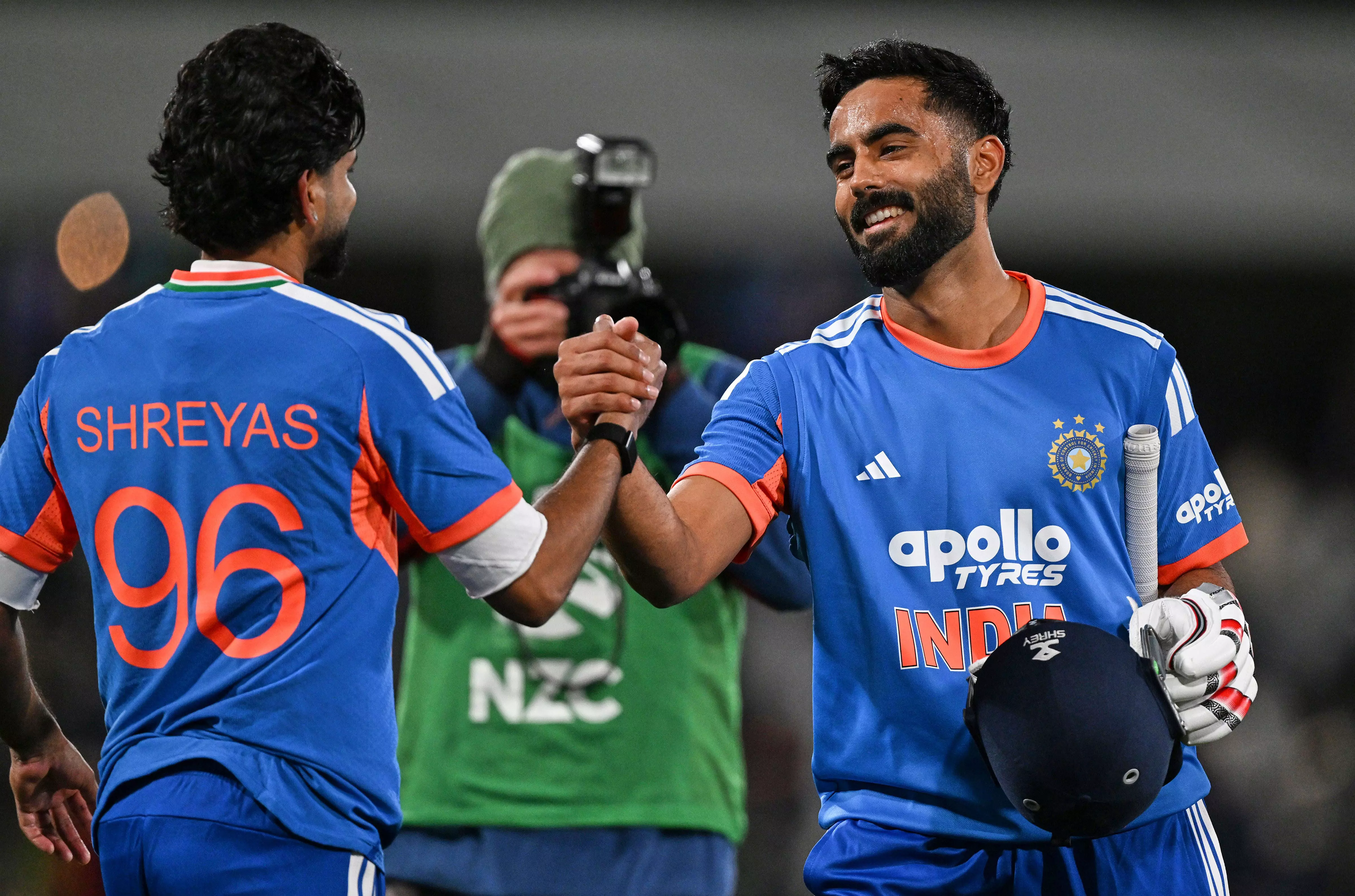 India Beat New Zealand By 4 Wickets in The 1st T20I India Beat New Zealand By 4 Wickets in The 1st T20I