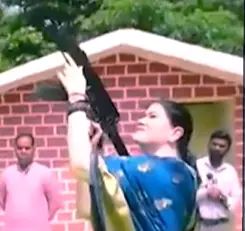 Chhattisgarh: Woman IPS Officer Firing In Air From Ak 47 Invites Criticism By Veterans Chhattisgarh: Woman IPS Officer Firing In Air From Ak 47 Invites Criticism By Veterans