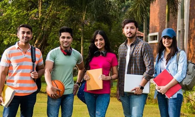 Indian Student Flow to US Slows, Lead Intact Indian Student Flow to US Slows, Lead Intact