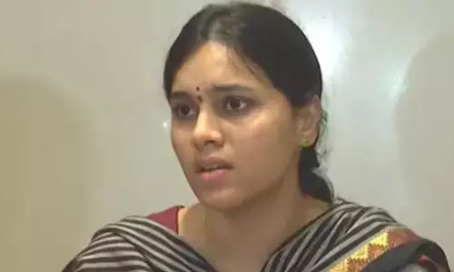 Jogi Meghana’s Father Suspects Jogi Ramesh’s Role in Car Accident Jogi Meghana’s Father Suspects Jogi Ramesh’s Role in Car Accident