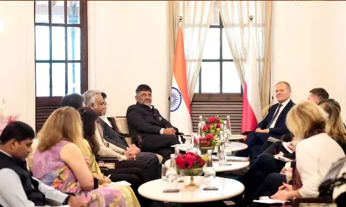 Polish PM Tusk Meets Dk Shivakumar in Bengaluru, Discuss IT Collaboration Polish PM Tusk Meets Dk Shivakumar in Bengaluru, Discuss IT Collaboration