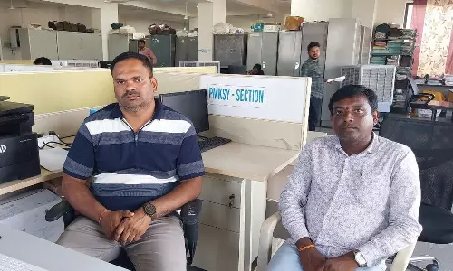 ACB Arrests 2 PMKSY Officials At Bhagirathipet Project In Bribe Case ACB Arrests 2 PMKSY Officials At Bhagirathipet Project In Bribe Case