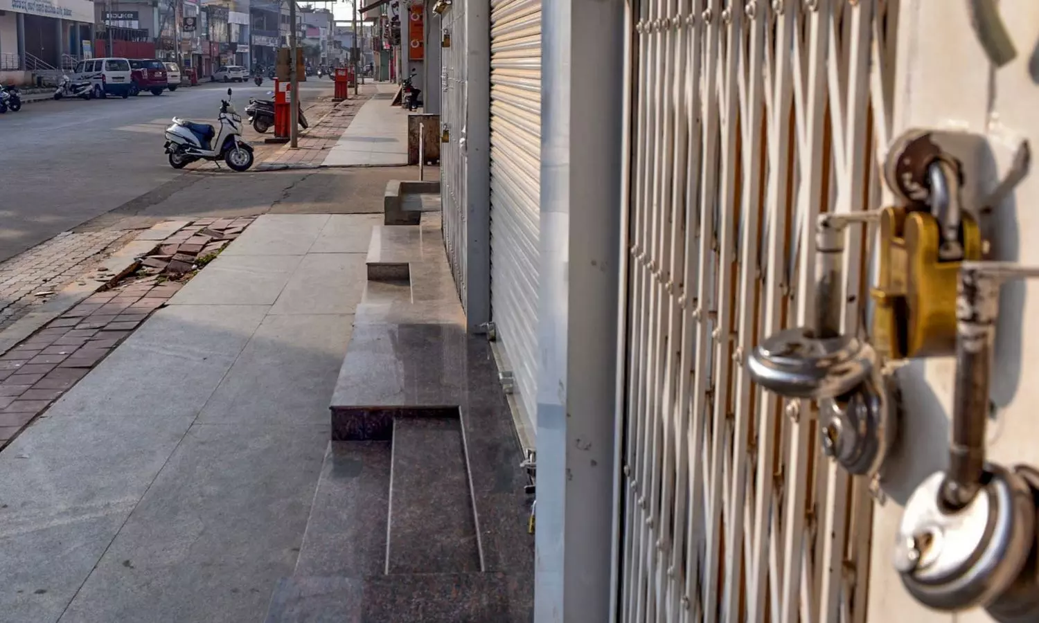 CPI(M) Observes Hartal in Seven Villages in Keralam Over ESA Notification CPI(M) Observes Hartal in Seven Villages in Keralam Over ESA Notification