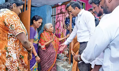 Health Minister Arunraj Reviews Dengue Prevention Measures in Otteri