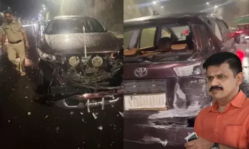 Keralam Congress MLA Sandeep Varier Escapes Car Accident Unhurt Keralam Congress MLA Sandeep Varier Escapes Car Accident Unhurt