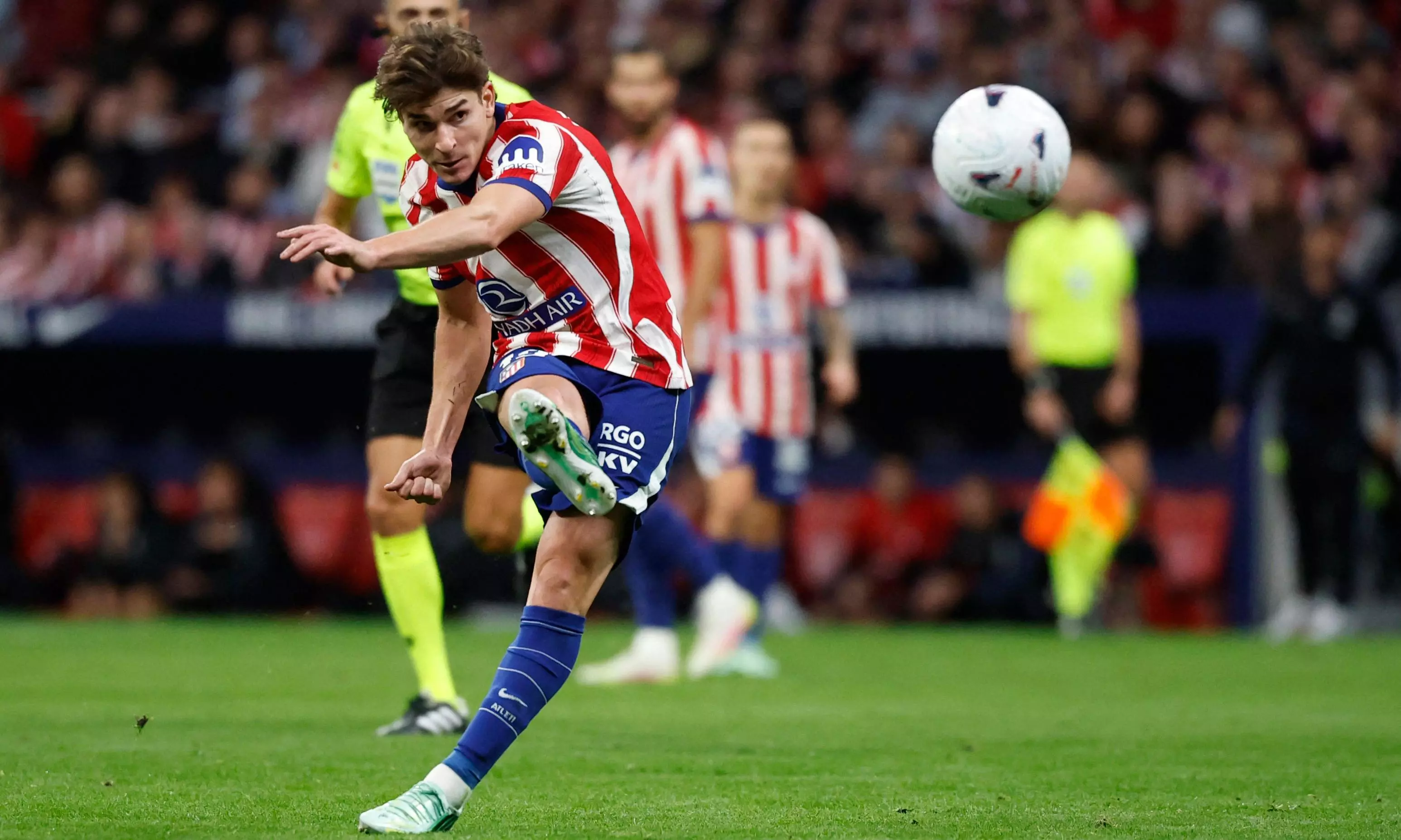 Julian Alvarez Apologises To Atletico Madrid Fans After Summer Exit Attempt Julian Alvarez Apologises To Atletico Madrid Fans After Summer Exit Attempt