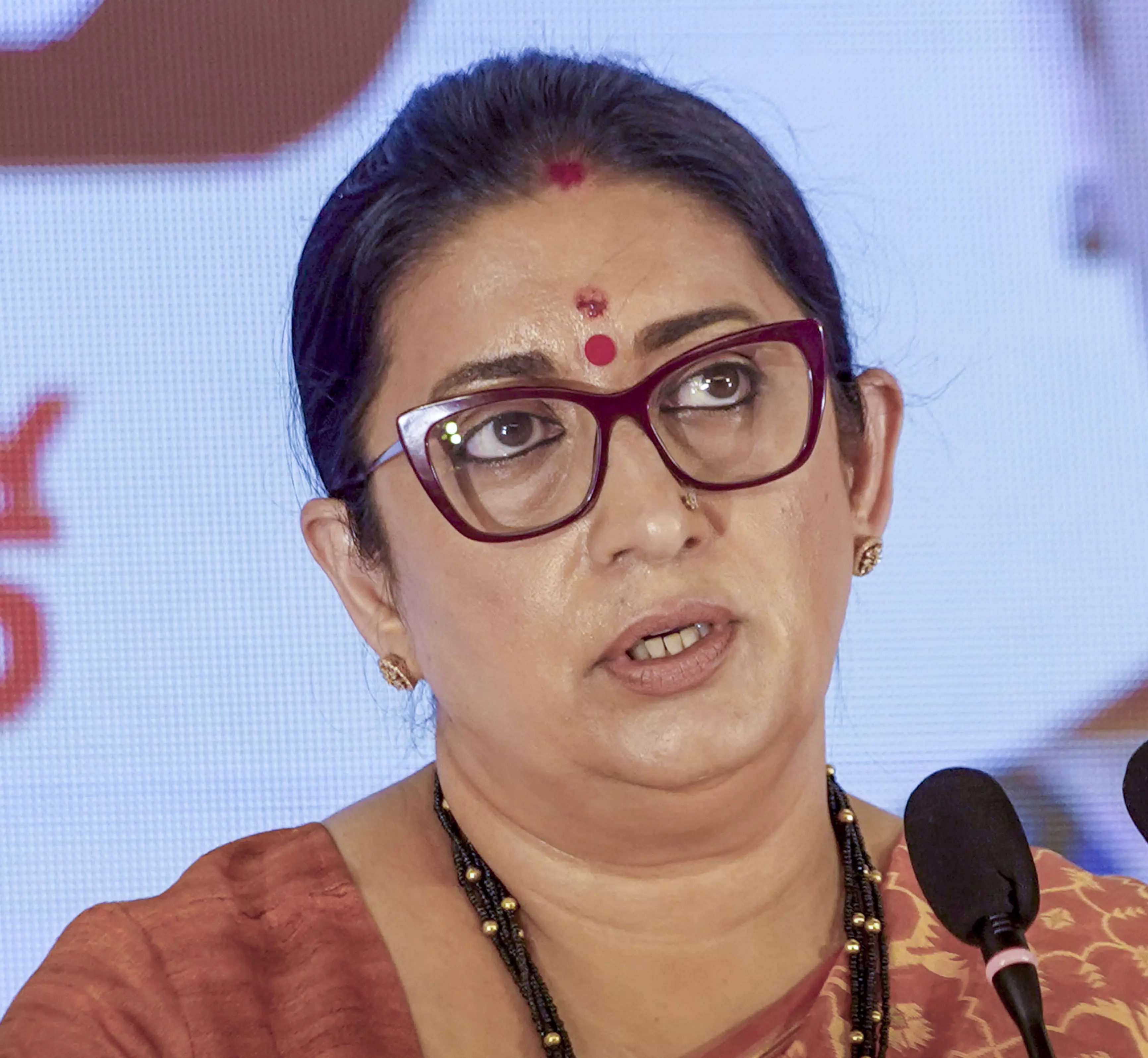 Smriti Irani On 2-Day Chhattisgarh Visit To Review BJP Operations, Meet CM Smriti Irani On 2-Day Chhattisgarh Visit To Review BJP Operations, Meet CM