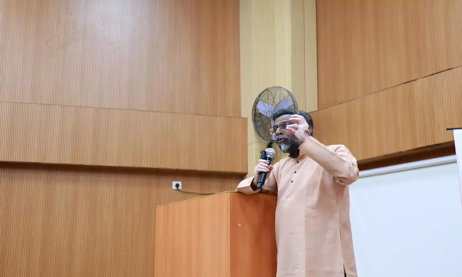 IIT Hyderabad Director Urges Innovation for Global Markets IIT Hyderabad Director Urges Innovation for Global Markets