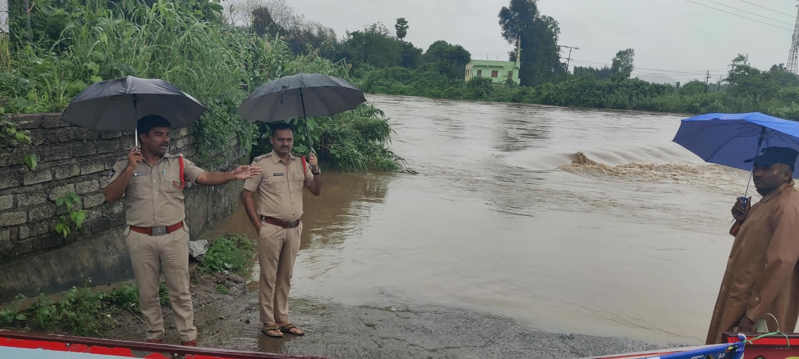 Cyclone Arnab: Police Prohibit Traffic on 2 Flooded Causeways in Anakapalli
