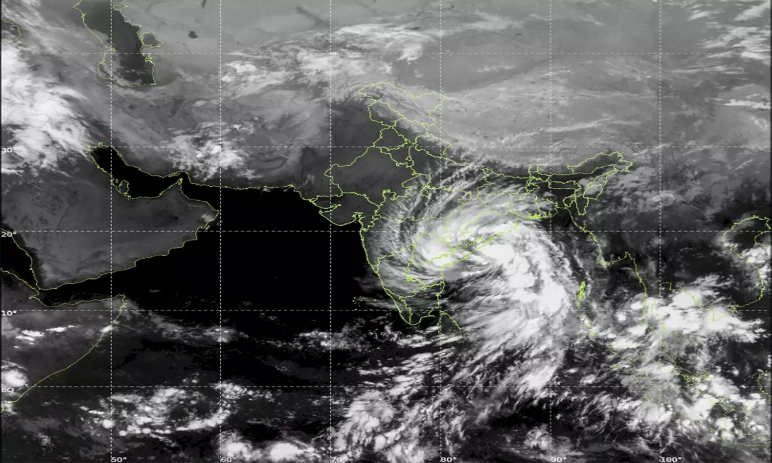 Cyclone Arnab: Landfall Expected to Conclude In 1-3 Hours: Vizag Met Dept Cyclone Arnab: Landfall Expected to Conclude In 1-3 Hours: Vizag Met Dept