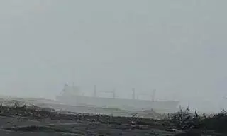 Andhra Pradesh: Sulphur Vessel Runs Aground Near Antarvedi Amid Cyclone Arnab Andhra Pradesh: Sulphur Vessel Runs Aground Near Antarvedi Amid Cyclone Arnab
