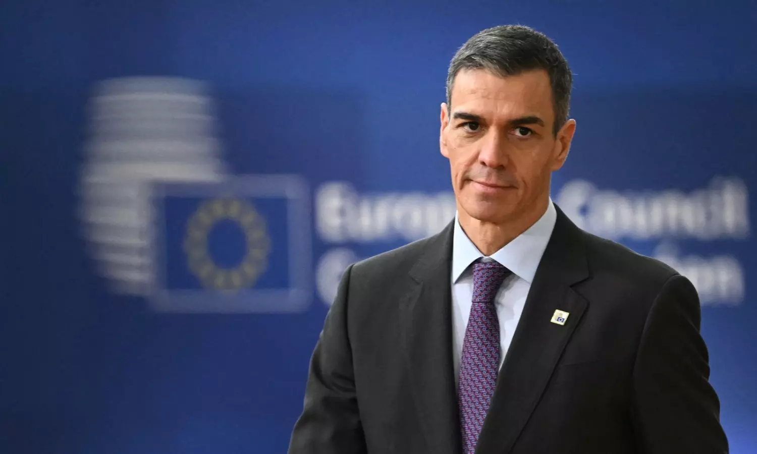 Spain PM Sanchez Offers Support to Victims After Train Collision Kills 10 Spain PM Sanchez Offers Support to Victims After Train Collision Kills 10