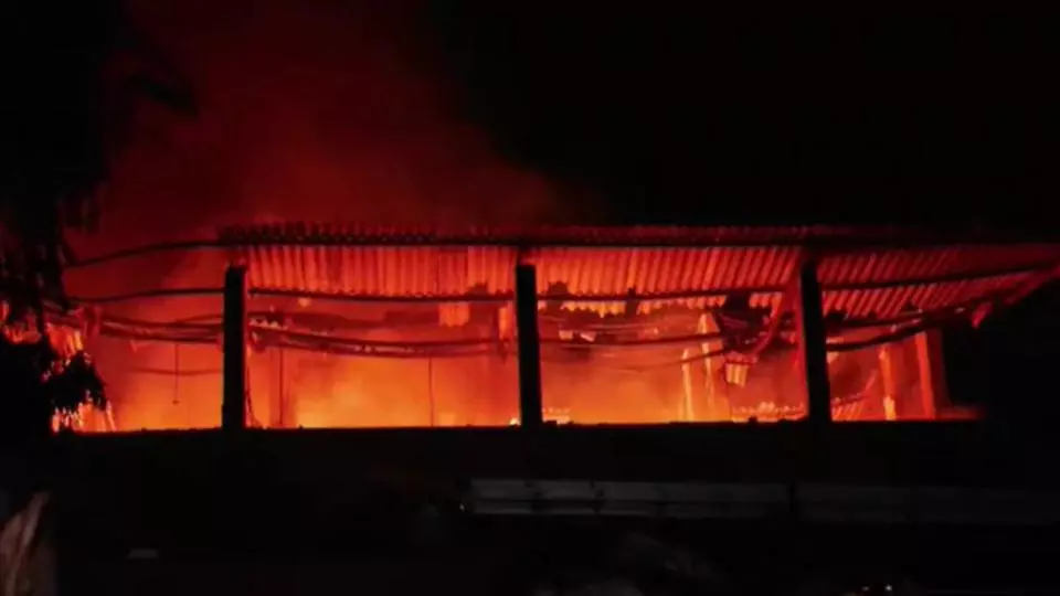 Goa: Fire Guts Shops In Vasco, CM Sawant Assures Aid Goa: Fire Guts Shops In Vasco, CM Sawant Assures Aid