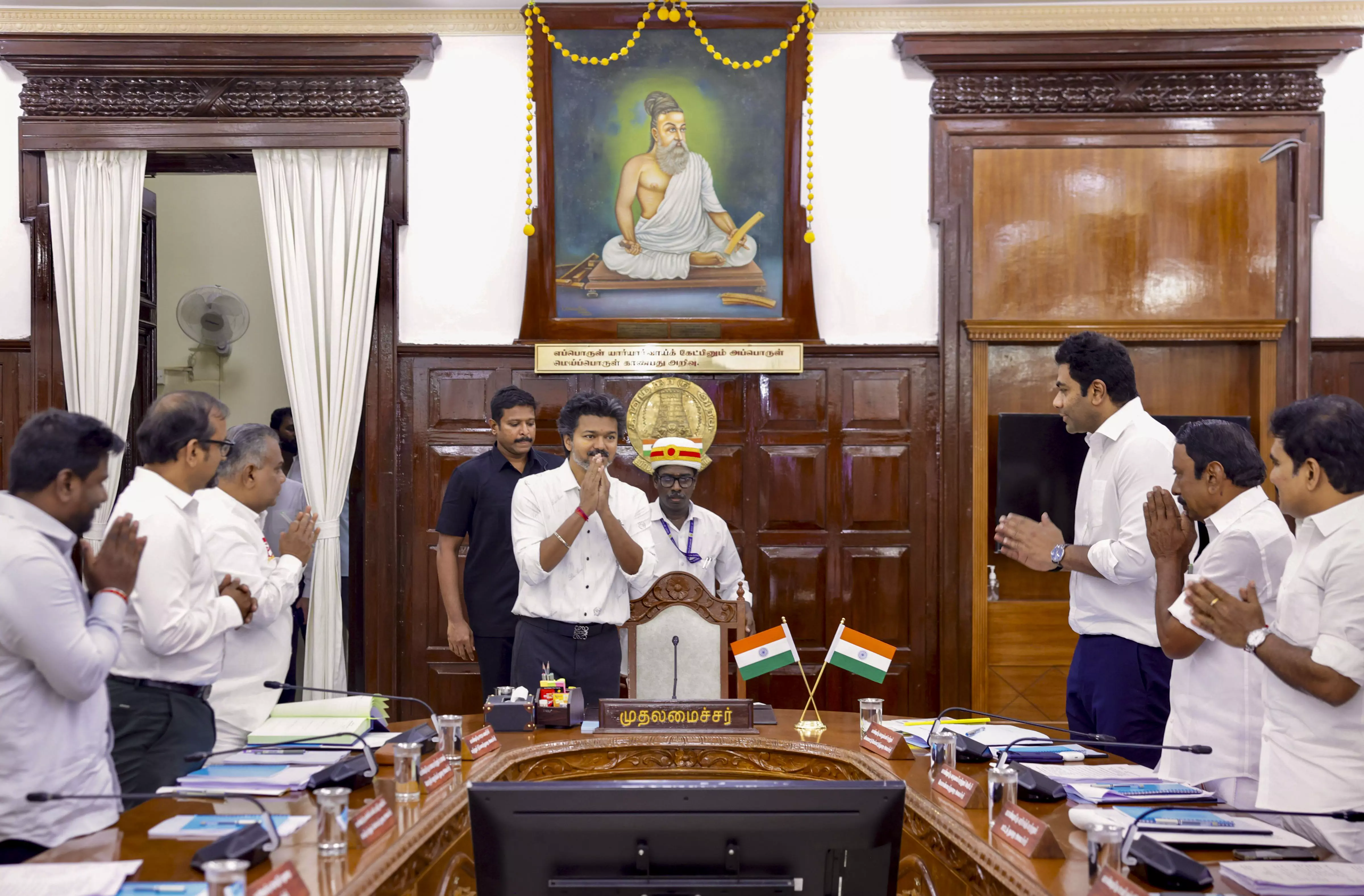 Secretariat Project Opposition Comes Up at Vijays 3rd Cabinet Meet Secretariat Project Opposition Comes Up at Vijays 3rd Cabinet Meet