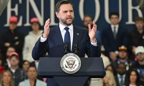 JD Vance Sends Letter to Iran Hard-Liner in Bid to Revive Peace Talks