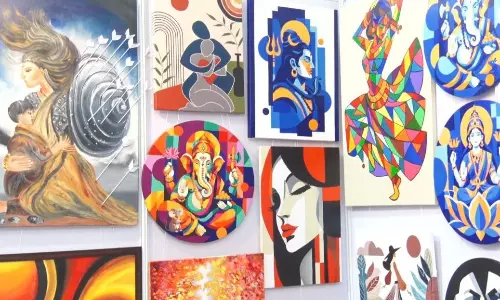 2nd Kalaa Spandan Art Fair Opens In Banjara Hills: Over 1,000 Artworks By 100+ Artists On Display 2nd Kalaa Spandan Art Fair Opens In Banjara Hills: Over 1,000 Artworks By 100+ Artists On Display