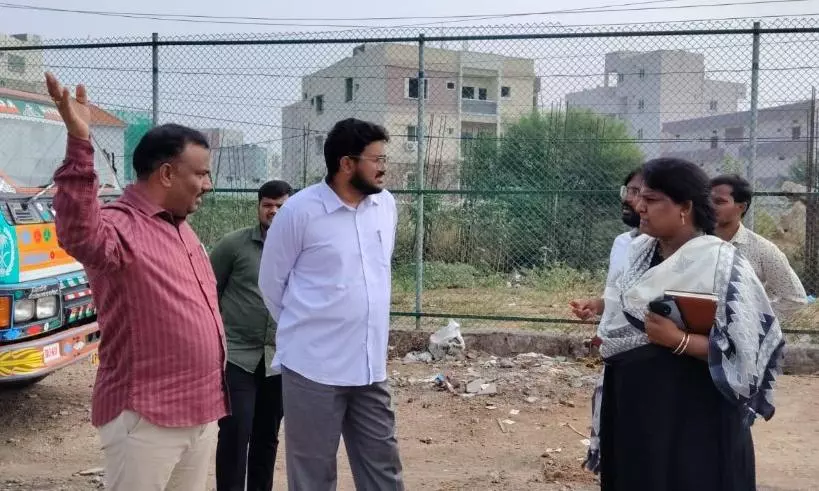Serilingampally Officials Review Development Works in Narsingi Serilingampally Officials Review Development Works in Narsingi