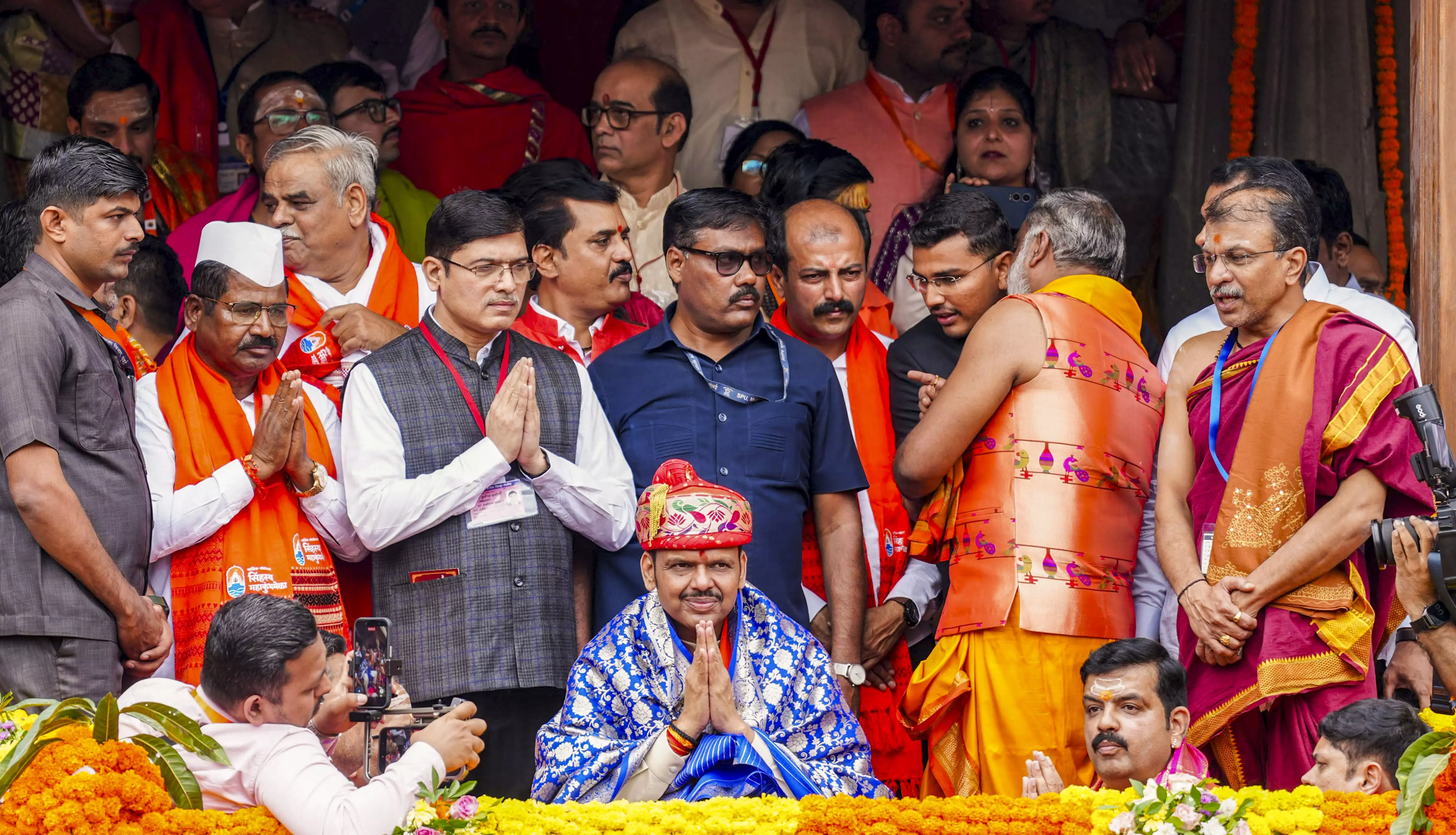 Nashik-Trimbakeshwar Simhastha Kumbh Mela Starts From Today After flag hoisting Nashik-Trimbakeshwar Simhastha Kumbh Mela Starts From Today After flag hoisting