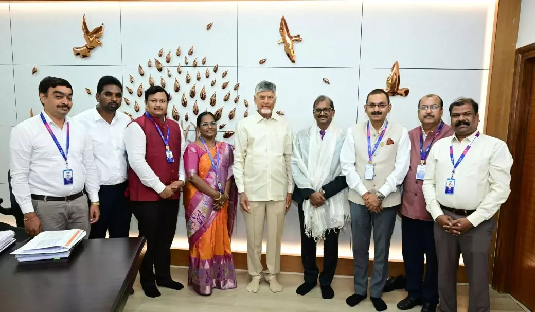 SBI Contributes Rs 5.01 Crore To CM’s Relief Fund For Cyclone-Hit AP SBI Contributes Rs 5.01 Crore To CM’s Relief Fund For Cyclone-Hit AP