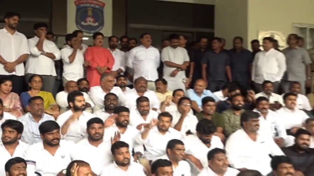 BRS MLAs and party leaders protest at Cyberabad Police Commissionerate