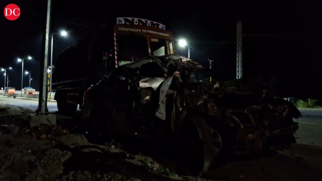 Five of family die in road accident in Tamil Nadu