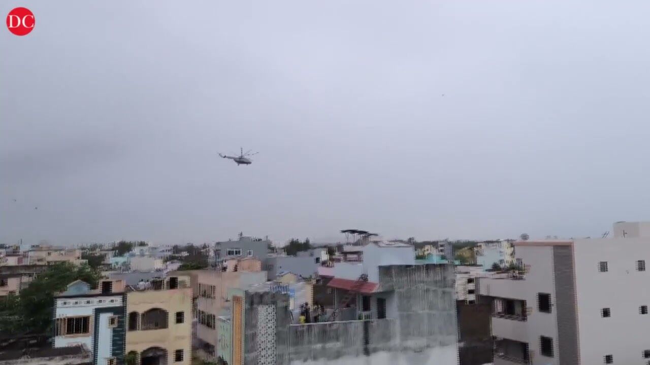 Andhra Pradesh: NDRF, IAF drop food packets in flood-hit areas of Vijayawada