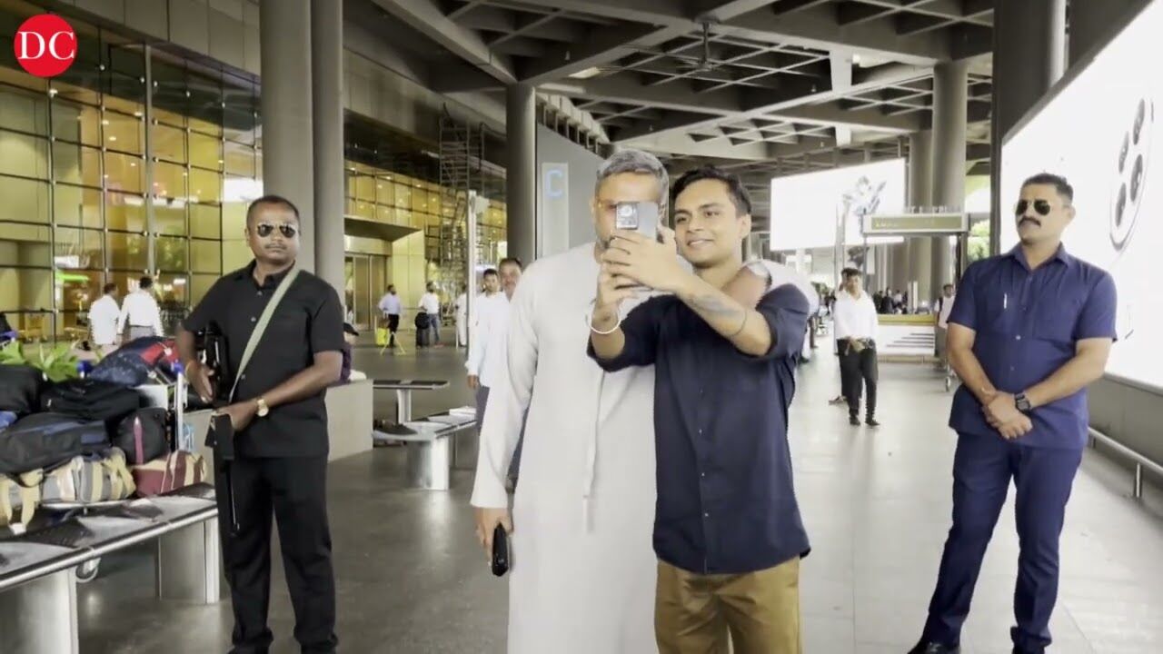 Katrina Kaif and Honey Singh seen at Mumbai airport